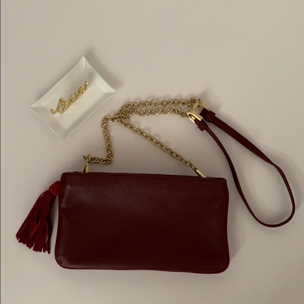 Ann Taylor | leather crossbody